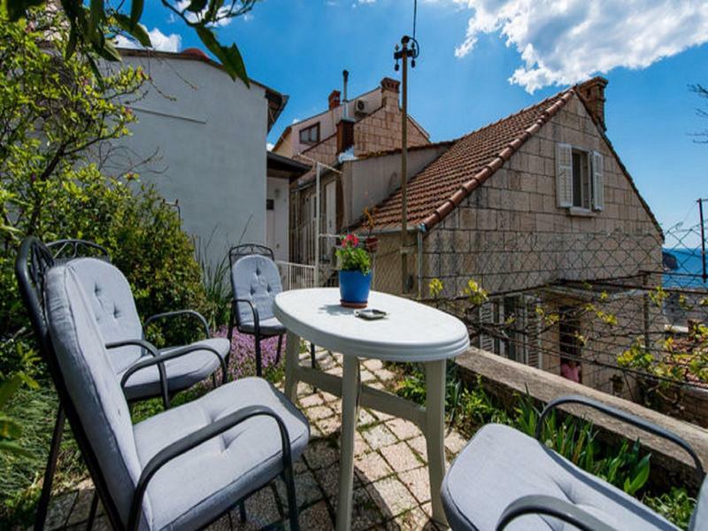 Hotel Old Town 3*
